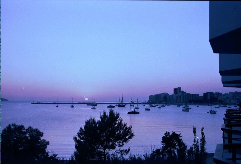 Ibiza106